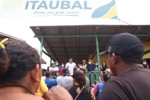 Imagem da notícia - Wilson Lima inaugura porto flutuante na comunidade de Itaubal, em Itacoatiara