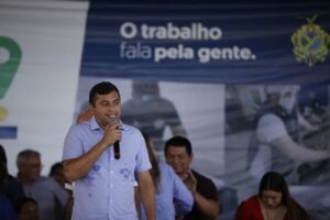 Imagem da notícia - Governador inaugura obras, entrega leitos de UTI e anuncia investimentos durante viagem a Tefé e Maraã