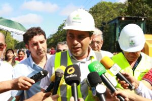 Imagem da notícia - Governador Wilson Lima determina retomada das obras de recuperação da AM-010