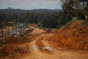 Imagem da notícia - Governo do Estado retoma Anel Sul com quatro frentes de obras em Manaus