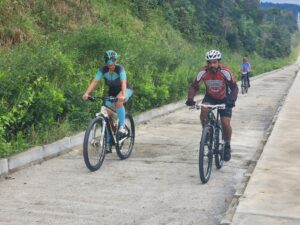 Imagem da notícia - Esportistas comemoram construção de ciclovia em obra do Anel Viário Leste